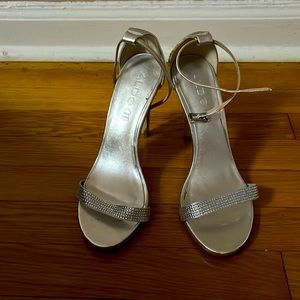 Aldo sandal silver wedding shoes 7.5